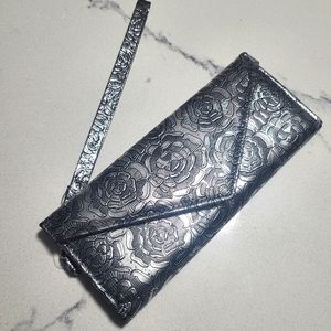 Silver Billfold Rose Design